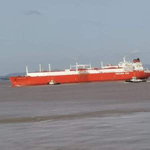 新婚少妇借种HD
